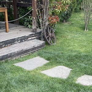 Ardoise polygonale Homa Lespezi - Pierre naturelle pour pavés, marches de jardin, chemins (1 m² = 3-5 pièces, 10 m²/palette)