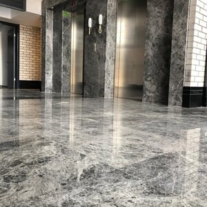Vloer- en wandtegels Marble Tundra Grey Poli, 61 x 61 x 1,3 cm