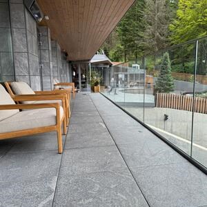 Pierre frittée L'ALTRA PIETRA Colosseo Grigioni, 60 X 60 X 2 cm, R11 - Antidérapant pour usage extérieur