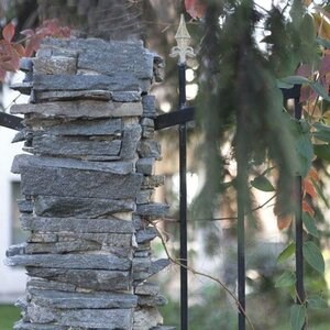 Leisteen gevelbekleding Kavala Strips (Pallet 10-12 m²)