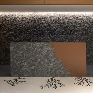 Dalle en Granit Kosmus Silver Lava Design 2CM