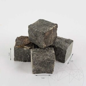 Antracietgrijze Granieten Straatstenen Gespleten 5 x 5 x 5 cm (1 ton = 7-8 m2)