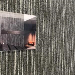 Pracht zwart lineair ontwerp 2cm plaat