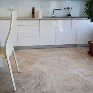 Vloer- en wandtegels Travertin Classic Cross Cut Mat PRIME 61 x 61 x 1,2 cm