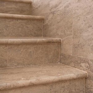 Latte PREMIUM Travertin Brossé & Taillé, Escalier/Chemin de Piscine, 61 x 30.5 x 3 cm