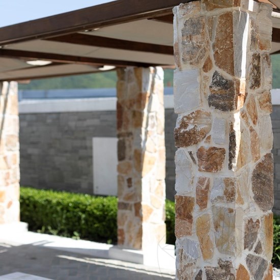 Pierre Opus Incertum Marble Rock Face Pepem en ANGLE