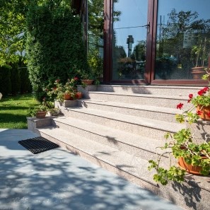 Custom onderdelen Granite Santa Rossa Flammé (Trappen / Vensterbank / Werkblad) 1.8 cm