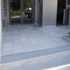 Gepolijste Kavala marmeren traptreden 120 x 33 x 3 cm