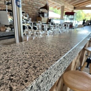 Maatwerk Granit Artico Grijs Poli (Trappen / Vensterbank / Werkblad) 1.8 cm