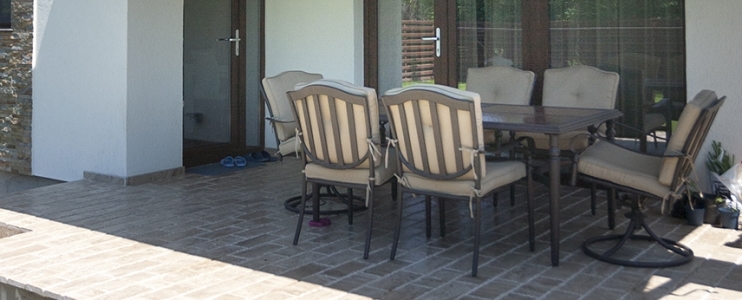 Conseils pour nettoyer les terrasses en pierre naturelle